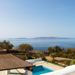 Villas in Tinos with pool